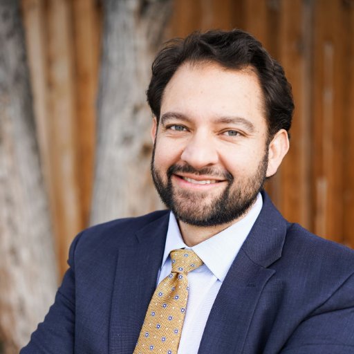 Fighting for a @betterutah, former Chair of the @UtahDemocrats, Lawyer, Small Business Owner, Bonsai Enthusiast, MCM Aficionado