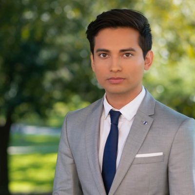 Native Austinite. Former local tv news person now working in IT. Still tweets about local news. Occasional stream of consciousness tweets. Virgo. He/him