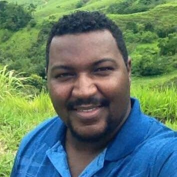 LucianoDINAMIC's profile picture. Deus 
   Família 
Trabalho

Minha Linda Família sou um lutador amo minhas filhas Thaissa e Thuanni e minha esposa Sarisa

Brasil acima de Tudo Deus Acima
