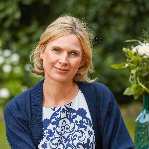 Madame_SophieB's profile picture. Schriftstellerin, Provence-Liebhaberin, Hobby-Köchin. Aktuell: PROVENZALISCHER Sturm, der achte Fall für Pierre Durand.