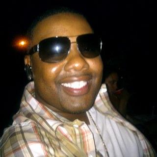 Nakizzle24's profile picture. 