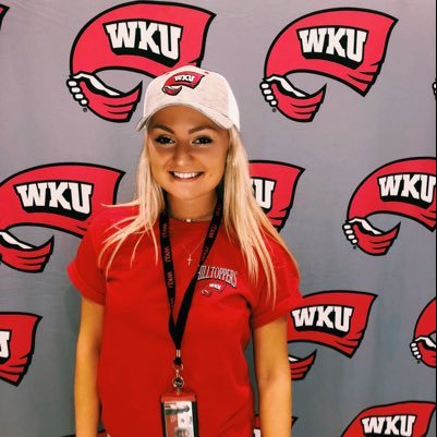 Hi! I’m Lo! I am a Top Guide here at WKU and majoring in Agriculture🌿🐄!