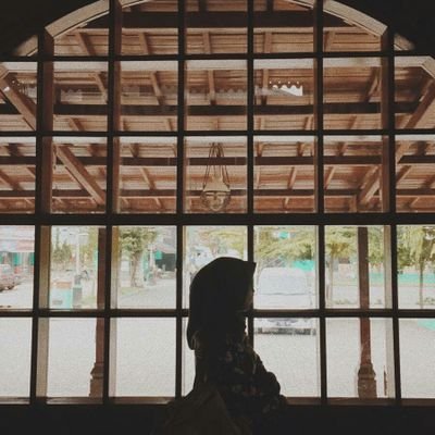 watashireni's profile picture. derTraumer