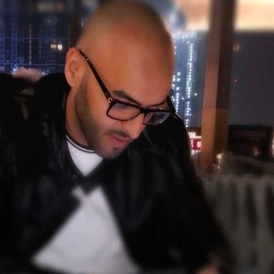 سيفتح اللهُ بابًا كنتَ تحسبهُ.. من شدّة اليأس لمْ يُخلقْ بِمفتاح