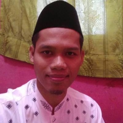 Dosen di STAI Nurul Iman, Parung - Bogor
dan Manager di Lembaga Bahasa International Language Development Center (ILDC)