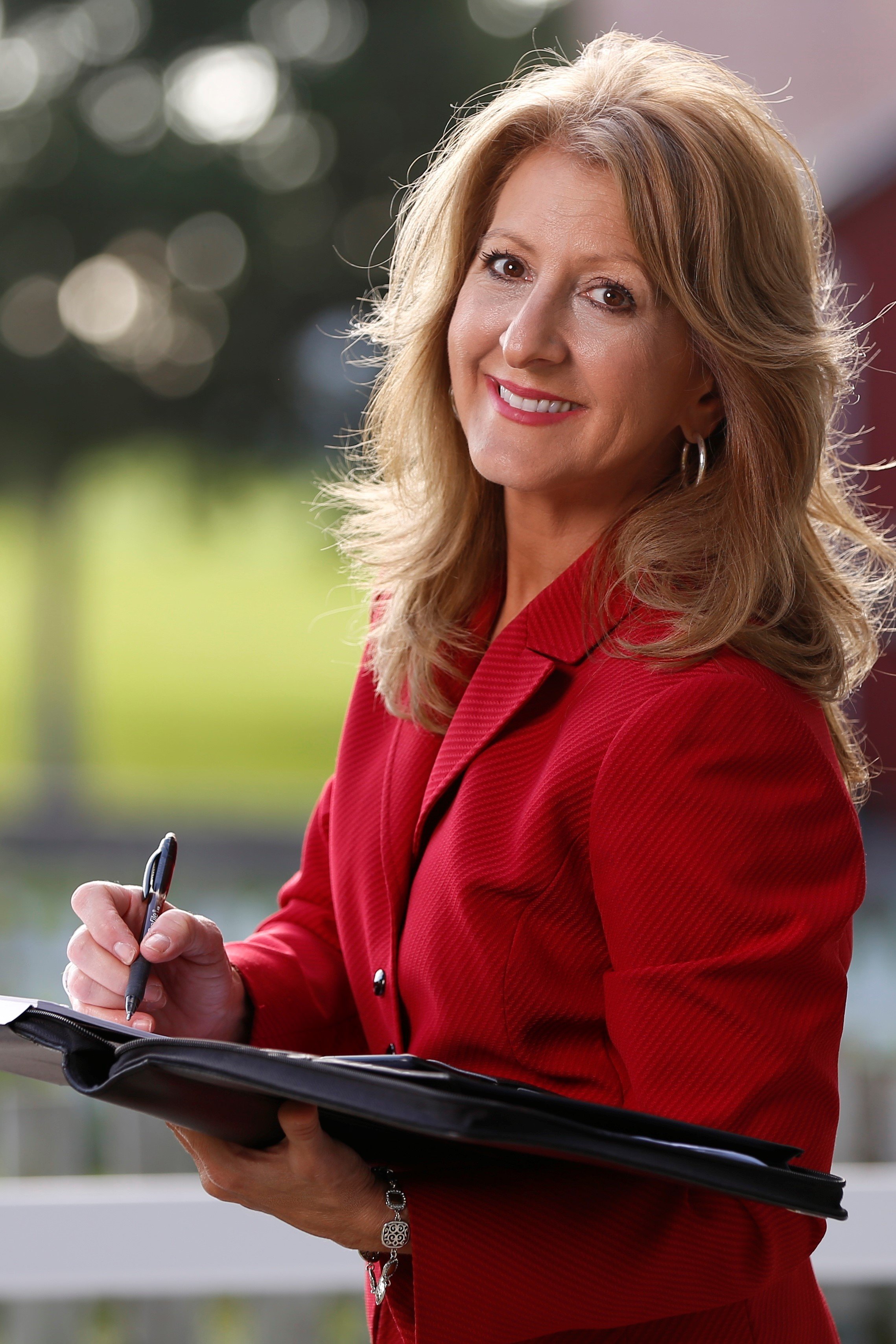I specialize in Veteran home ownership assistance programs. I love working with first time home buyers.