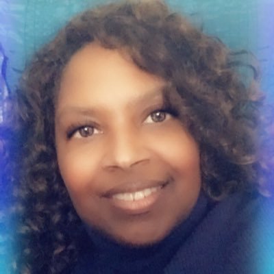 I tweet for contests, studying ancestry, and shout outs.