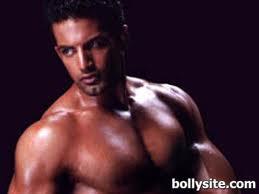 Body Builder, Gym teacher, family man and love spending time training others by showing how to build muscle.