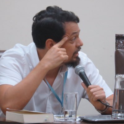 gibarra78's profile picture. Politólogo.