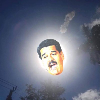 Hola! Soy el Meteorito que acaba de caer en #PinarDelRio. Vengo a por ti Canelón! 🇨🇺⚫️ #Explosion #Cuba #Ni1Mas
