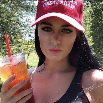 JaneUnity's profile picture. 