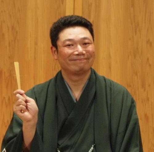 神戸出身(在住)の上方(大阪)落語家(噺家)です。 落語会(寄席)情報や日常をツイートしまっせ~。 一番の趣味は野球(観戦)で、オリックスバファローズを応援してます。 自らも、噺家草野球チーム「もっちゃり~ず」で活躍してま。