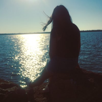 VaanyaLeyva's profile picture. Stuck in love ❣️