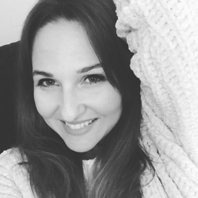 5_Ina_5's profile picture. She needed a hero,so that's what she became...