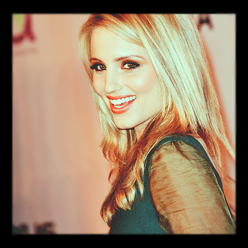 alittlelamb_'s profile picture. Actress-Singer-Dancer-GLEEK.{RP}