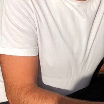 james6986729118's profile picture. I’m 31 live in Melbourne I really went to meet new women Friends 👭 I went to be shows things and pleasure women happy to meet for chat and drink 😊