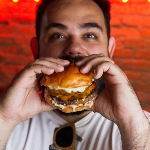 O primeiro blog especializado em hambúrguer do Brasil está nesta difícil tarefa: a busca pelo hambúrguer perfeito!
