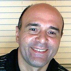 https://t.co/wcNTupkg75
Apreciador de tecnologia da informação, vinho e café. Humanista.