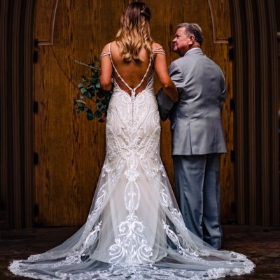 hollyholt516's profile picture. 