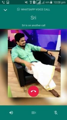 Srini010101's profile picture. Am like a mirror 😎