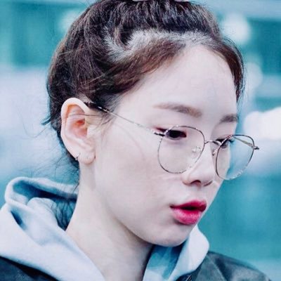 ♡ 𝐭 𝐚 𝐞 𝐲 𝐞 𝐨 𝐧 ♡ | 𝒈𝒊𝒓𝒍𝒔' 𝒈𝒆𝒏𝒆𝒓𝒂𝒕𝒊𝒐𝒏✯ | 💜 พี่ตะยอนต๋า.. นุขออนุญาตรักพี่ตะหริงเพิ่มอีกสักหนึ่งคนได้หรือไหมคะพรี่??