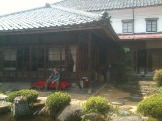 福井県は勝山市で長年bboyとして、のらりくらり楽しんできています。レコード集めたり、音楽機材揃えたりしてきて、今はガンプラと家族を愛でる男にまできました。まだまだ属性は増えるか、、