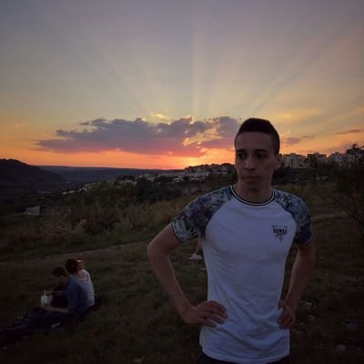 Ltheodore21's profile picture. 