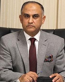 عامل الناس على قدر عقولهم