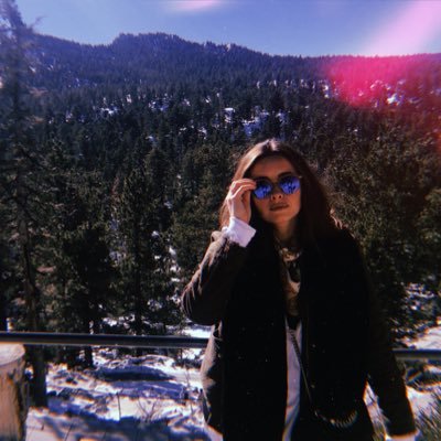 chesswhiffin's profile picture. @thewanderhearts 🖤🖤🖤