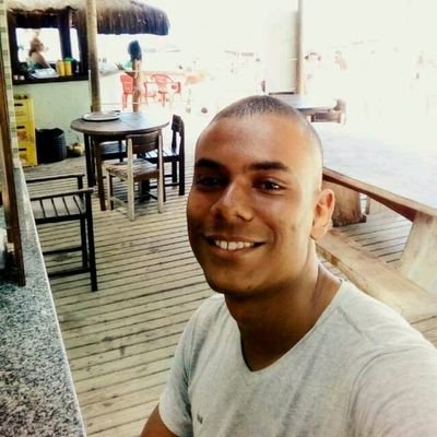 VictorLeonRoch1's profile picture. 