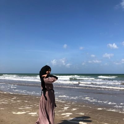 ShesJenna's profile picture. we deserve better