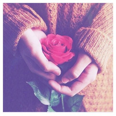 h_2049's profile picture. 