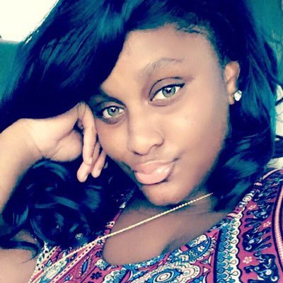 Nini17428388's profile picture. CREOLE,NATIVE, MALAGASY