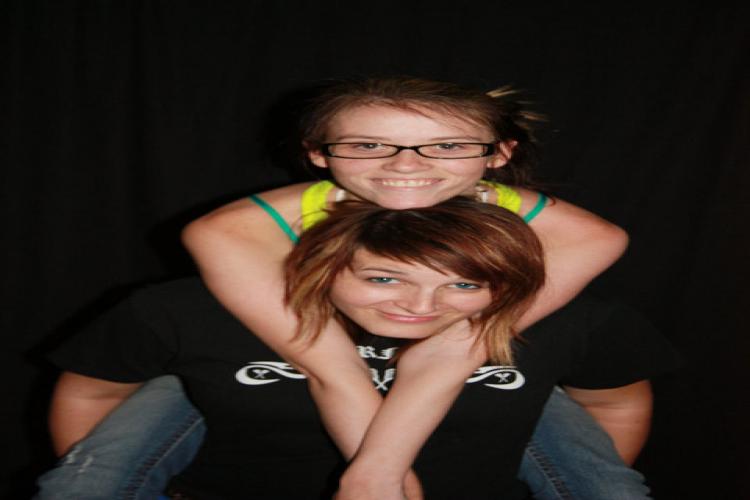 VanessaDunson's profile picture. 