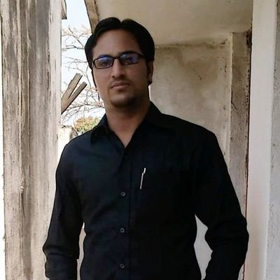 Avinash45795411's profile picture. हमने दुनिया में मुहब्बत का असर ज़िंदा किया है,
हमने नफ़रत को गले मिल-मिलके शर्मिंदा किया है..! 
❤️👍🇮🇳 भारतमाता की जय 🙏