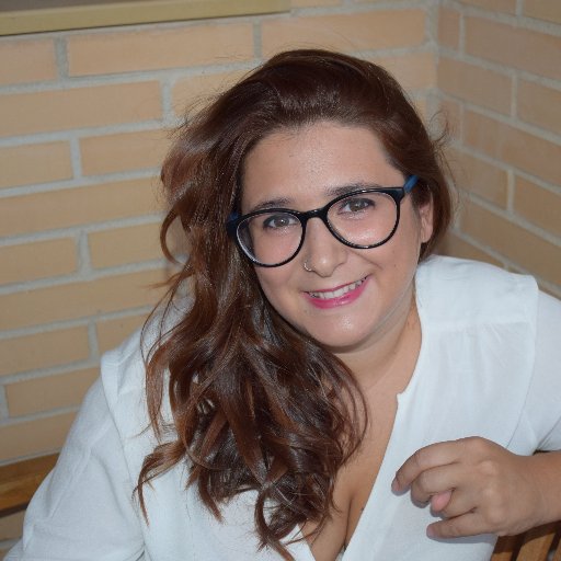 Consultora de Marketing Digital+Diseño Web🚀
👨👩👧👦Mami más feliz que un regaliz.