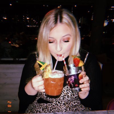 sophiebrown_14's profile picture. 