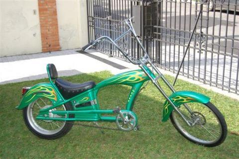 Para quem gosta de bicicletas.
Coleciono bicicletas e miniaturas tbem
Gosto de estilo chopper e anos80 como Brandani, BMX Tanquinho e Crescent aro22