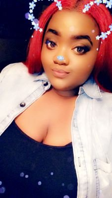 chunky but cute😍
sexy😍 but silly🤣
amazing🎆 but imperfect😏
kind🤗 but stubborn😠
26 with goals that's as big as my thighs.♉
Facebook:Olivia Monè