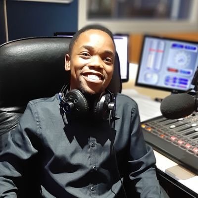 Presenter | Producer | Sportscaster @starfmzimbabwe #DailySportsZone | @starfmsport update on #326Express    #yourfirstchoiceforsport