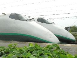山形出身＆在住、会社員
好き：お酒、ご当地グルメ、温泉、道の駅、岩下の新生姜、水どう、onちゃん、旅行、ドライブ、ポケGO、ラジオ
別名：ダイナミッキー？
推し：島谷ひとみ、倉木麻衣、北口和沙、工藤綾乃、立石純子、川音希、森保まどか、岩佐美咲、山本紗由美、吉田類、イコノイジョイ