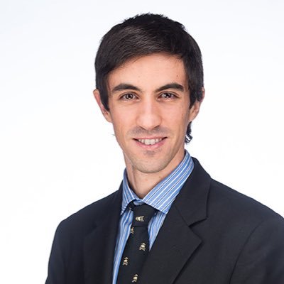 PiedraBuenaMD's profile picture. 𝔓𝔩𝔞𝔰𝔱𝔦𝔠 𝔄𝔫𝔡 ℜ𝔢𝔠𝔬𝔫𝔰𝔱𝔯𝔲𝔠𝔱𝔦𝔳𝔢 𝔖𝔲𝔯𝔤𝔢𝔯𝔶 Insta: @drpiedrabuena #plasticsurgery #aesthetic #reconstructive #microsurgery