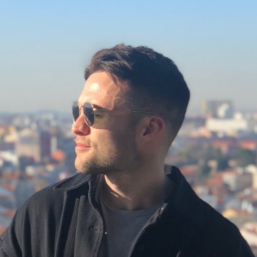 pythonise_'s profile picture. 