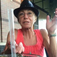 Linda Crosson - @GrandmAwesome Twitter Profile Photo