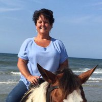 Donna Kincaid - @DonnaKi96913850 Twitter Profile Photo