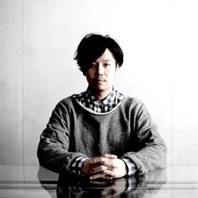 1986年山口生まれ広島育ち。福岡と広島を拠点にプロジェクトによって変化する「コミュニケーションのデザイン」を軸に、住宅や店舗に限らず、全国各地の空間設計や建築、インテリアなどに携わる。 2010-2015 supposeを経て、2015-スタジオモブ代表取締役 2020-北九州市立大学非常勤講師