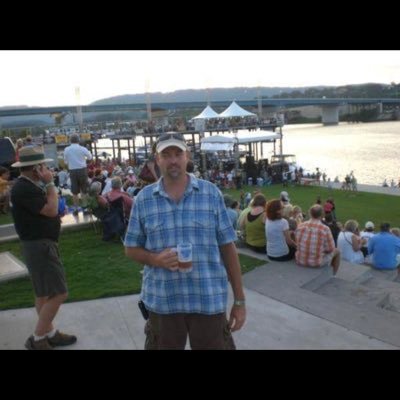 COechslein's profile picture. I’m God fearing man who keep to the words I don’t cheat o lie looking for a honest one to stay with all my life