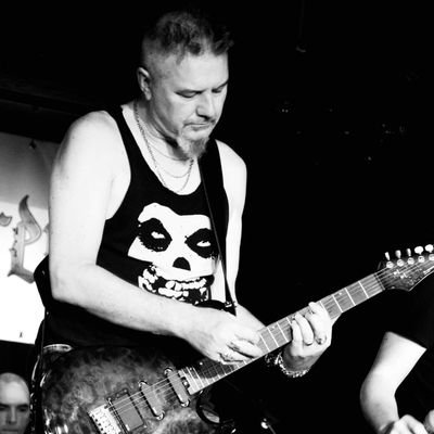 MartinJ8659's profile picture. Guitarist in Snake Oil Remedy