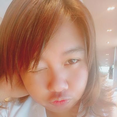 Sunaree_Aew's profile picture. แอ๋ว.  ชอบอ่านนิยาย ชอบซีรี่ย์วาย