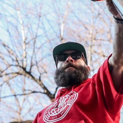 lebronruinednba's profile picture. follow for incoherent, undeveloped thoughts in tweet form